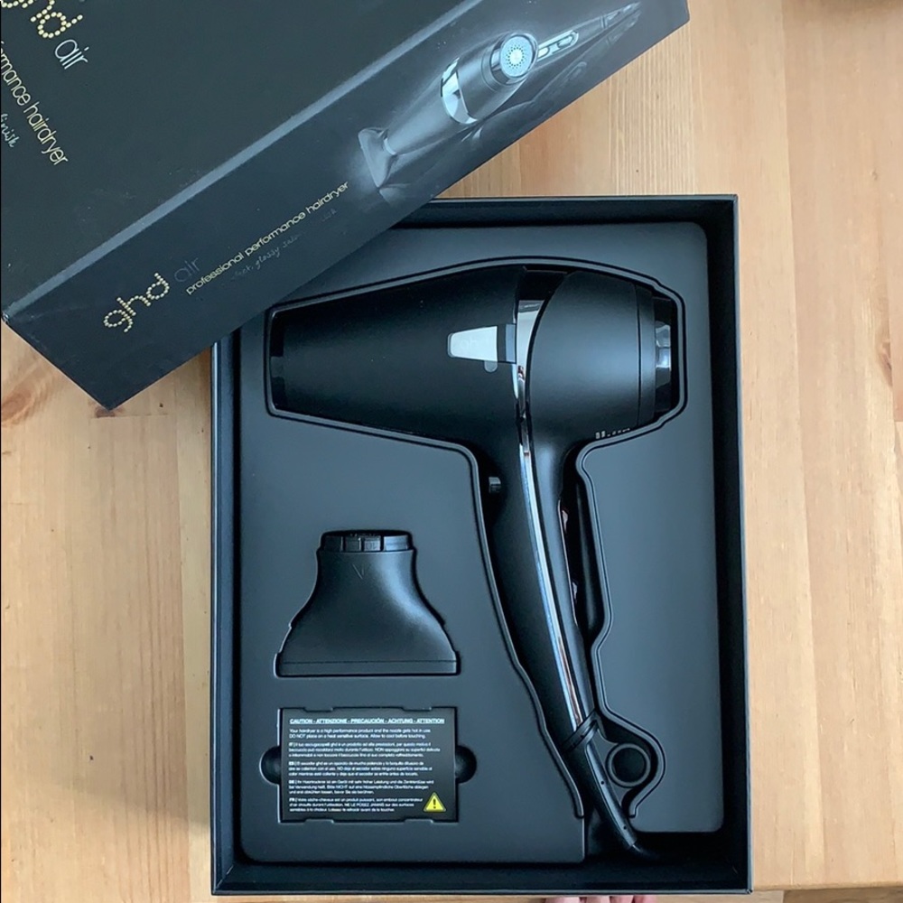 *NEE/NEVER USED* GHD Air Performance Hairdryer